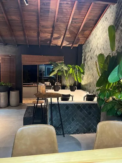 Apartmán Poblado Park Manila Medellín 0*,